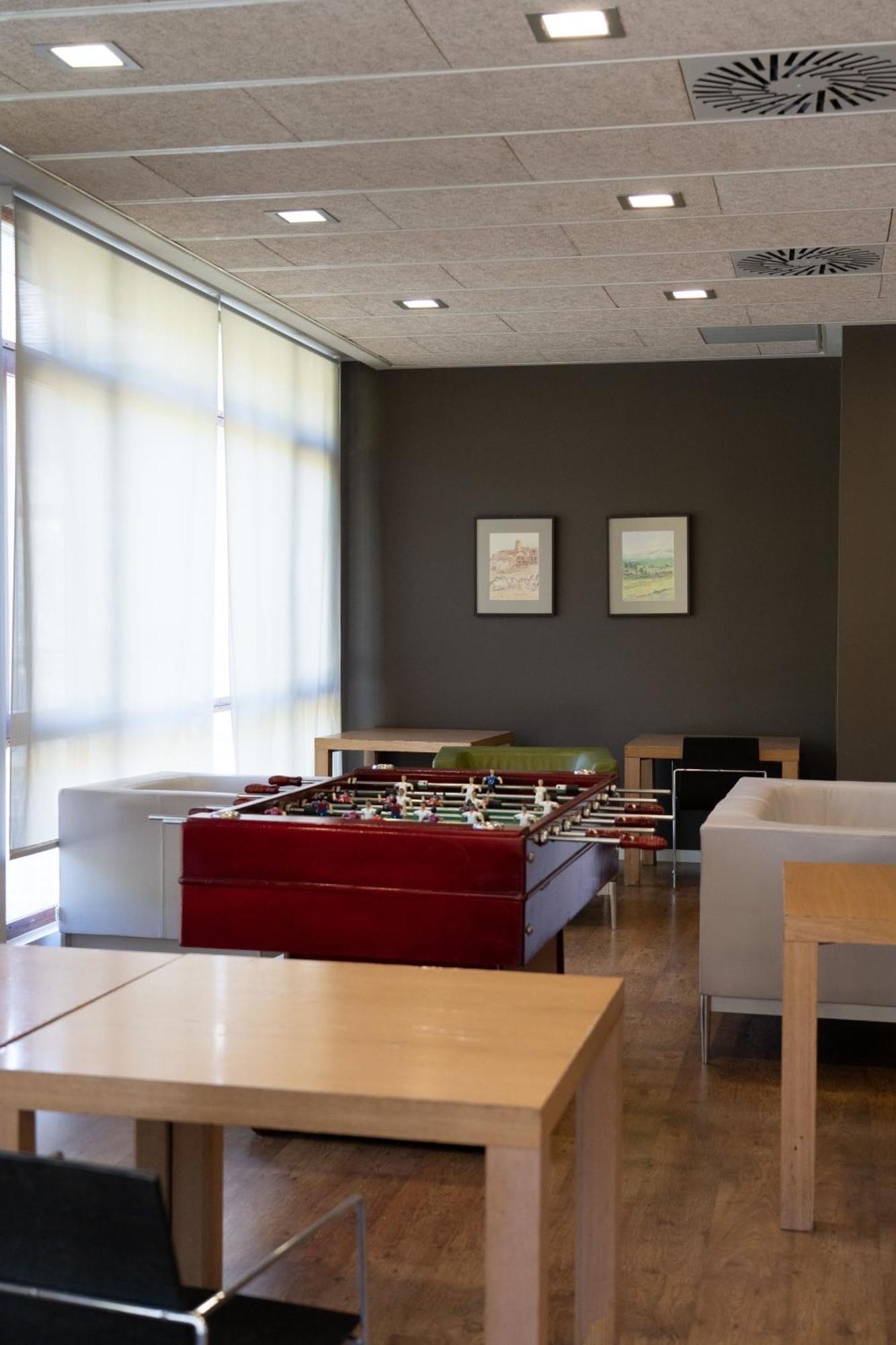 Hotel Y Apartamentos Snoe Isaba Ngoại thất bức ảnh